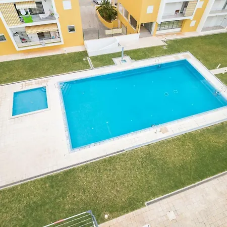 T2 Vila Nova Ii דירה Armação de Pêra